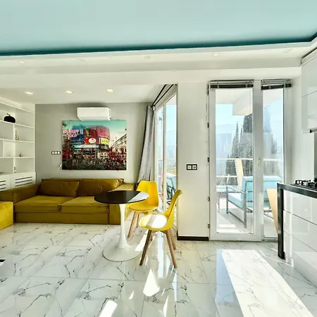 City Center Apartment -Between Herous Square And Holiday Inn Тбилиси Экстерьер фото